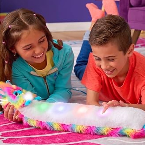 FURBY DJ Interactive Toy, Super Snuggly Rainbow Electronic Plush NEW - Picture 2 of 4